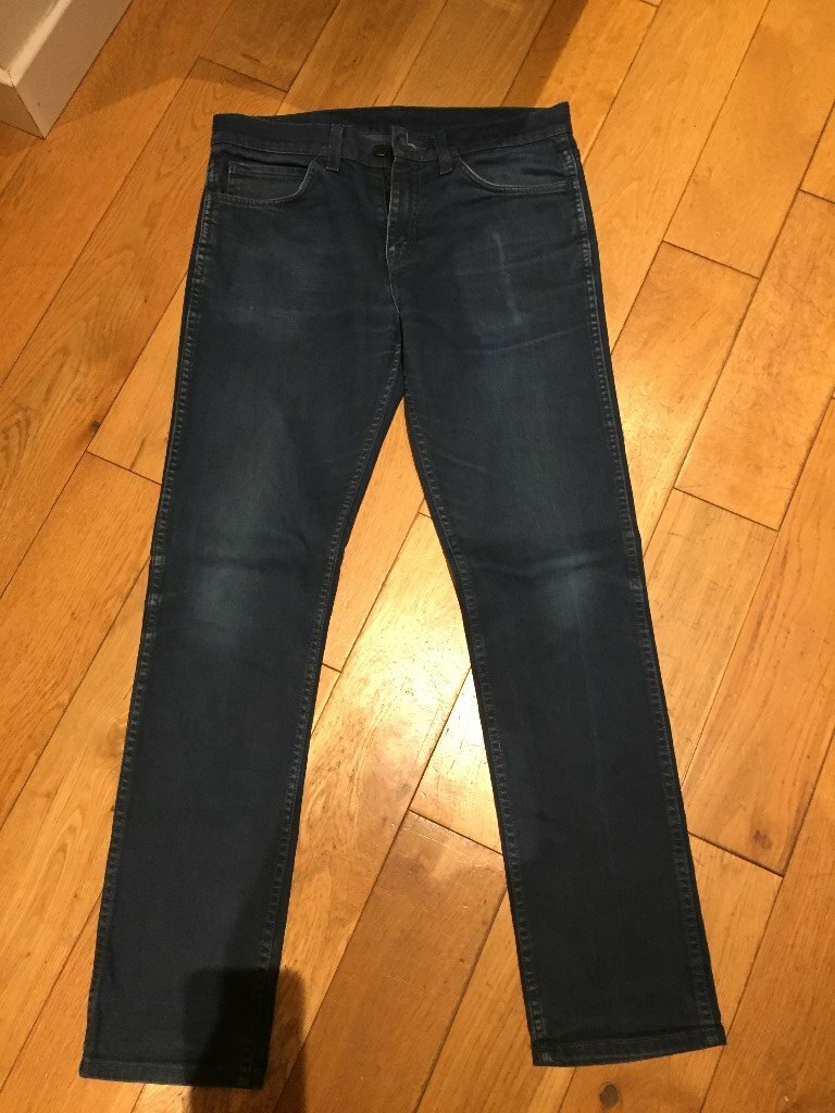 levis length 30